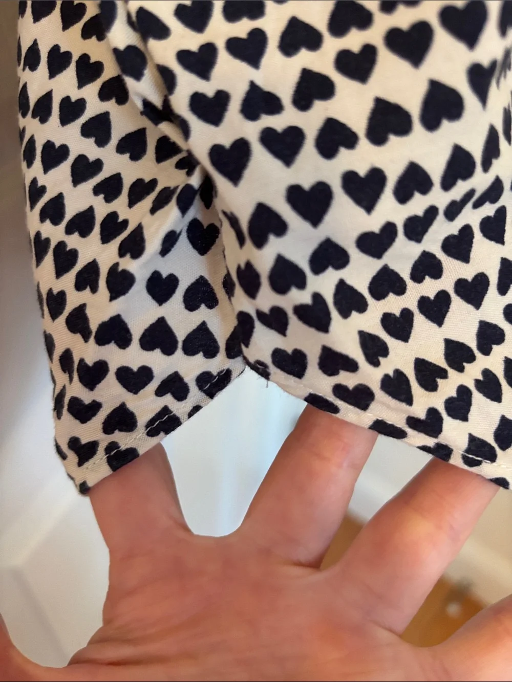 LOFT Navy & White Heart Print Puff Sleeve Top, Size MP